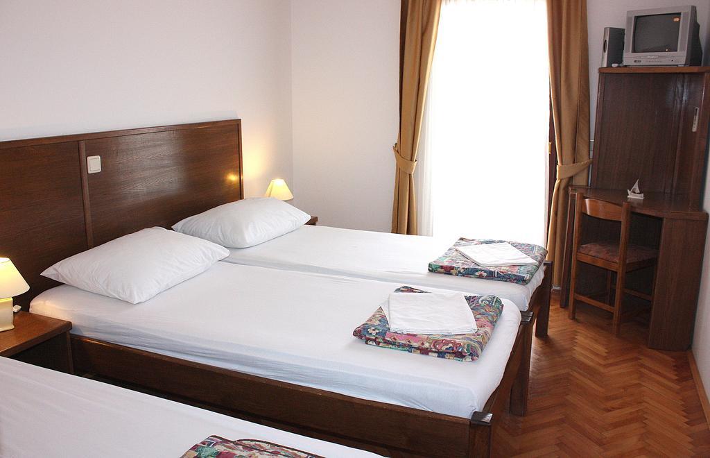 Mb Bed&Breakfast Pag Town Chambre photo