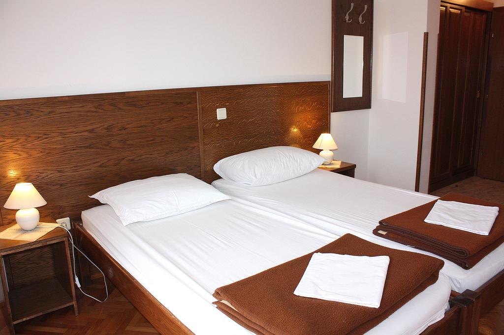 Mb Bed&Breakfast Pag Town Chambre photo